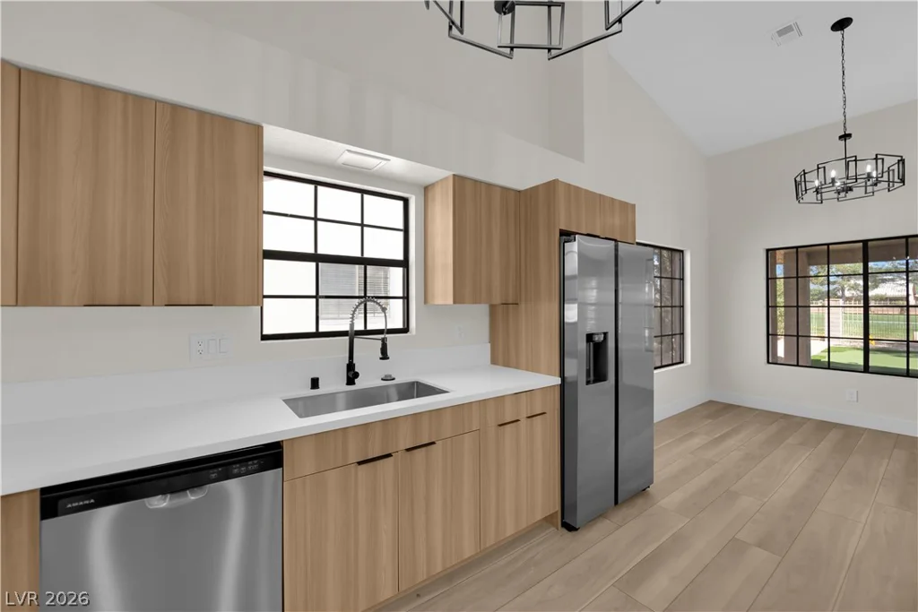 5336 Singing Hills, Las Vegas, NV 89130