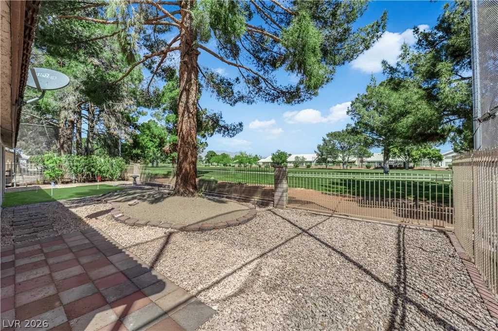 5336 Singing Hills, Las Vegas, NV 89130