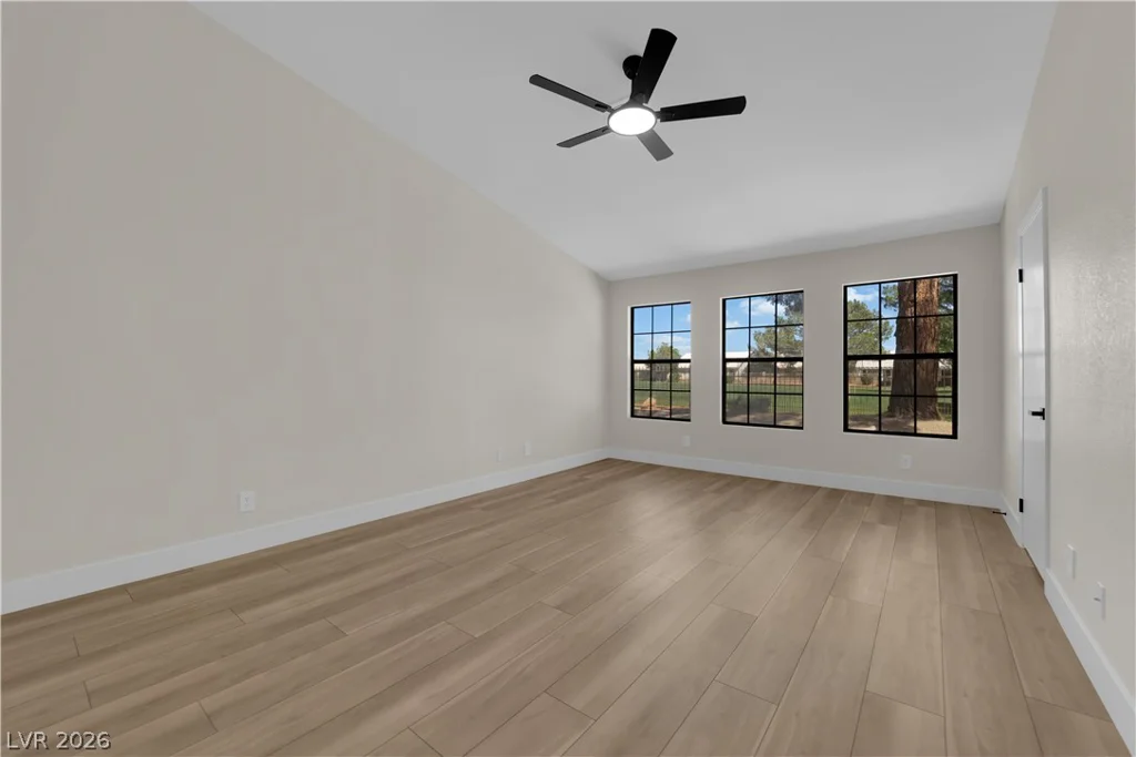 5336 Singing Hills, Las Vegas, NV 89130