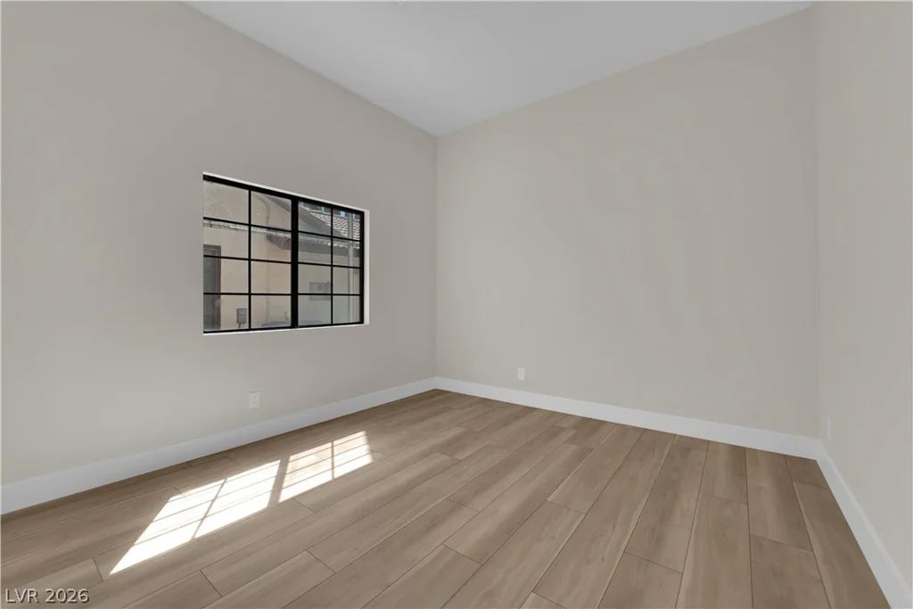 5336 Singing Hills, Las Vegas, NV 89130