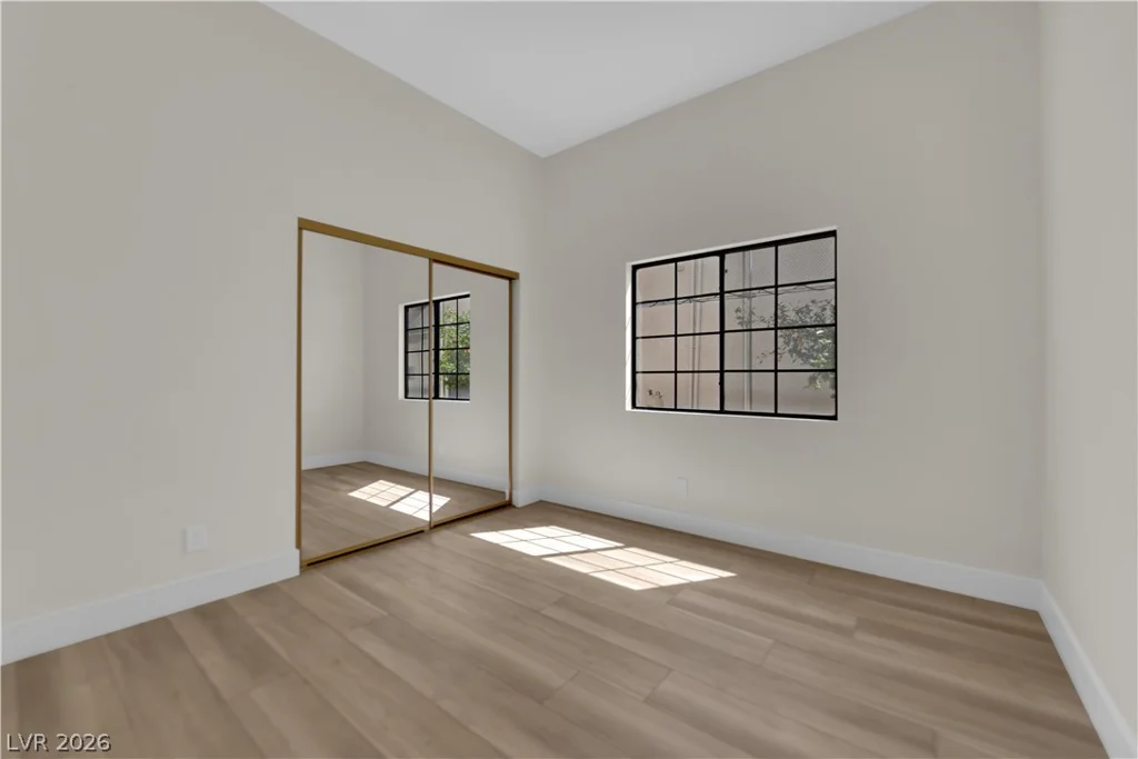 5336 Singing Hills, Las Vegas, NV 89130