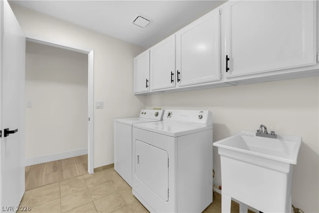 5336 Singing Hills, Las Vegas, NV 89130