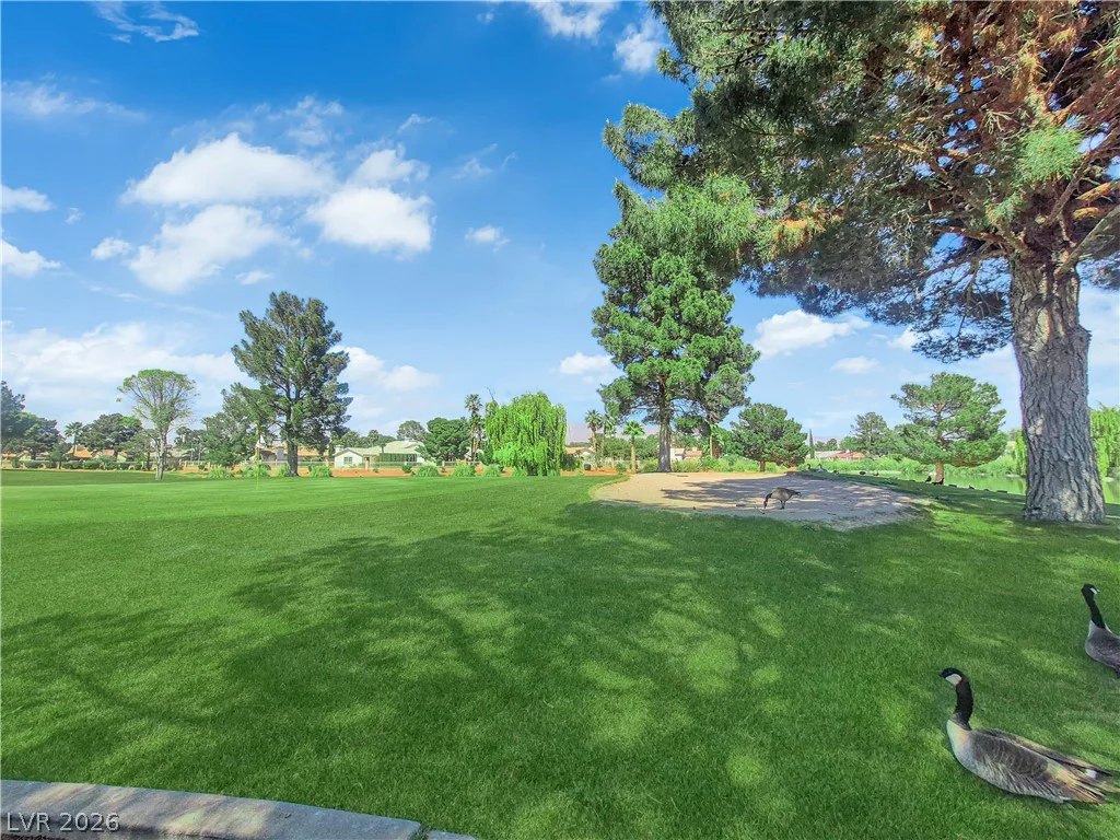 5336 Singing Hills, Las Vegas, NV 89130