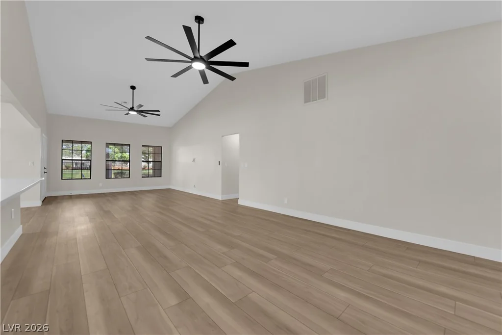 5336 Singing Hills, Las Vegas, NV 89130