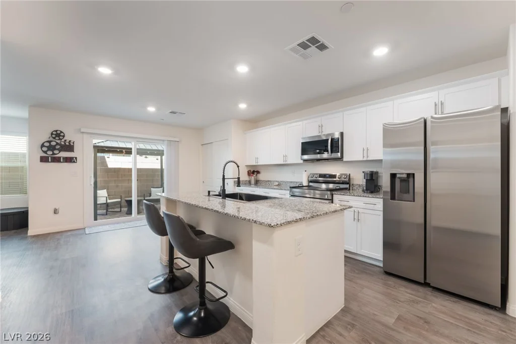 6867 Evening Orchid, North Las Vegas, NV 89086