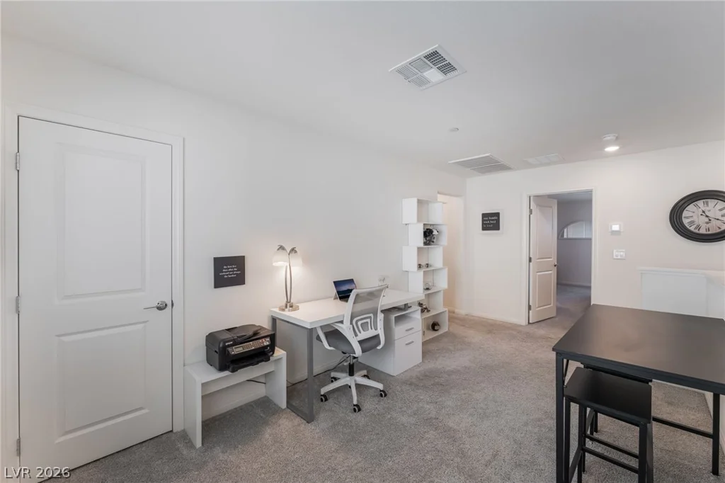 6867 Evening Orchid, North Las Vegas, NV 89086