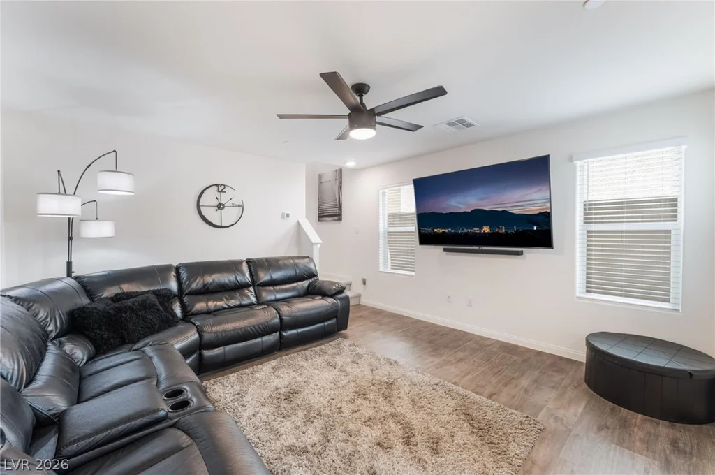 6867 Evening Orchid, North Las Vegas, NV 89086