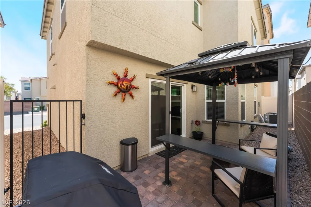 6867 Evening Orchid, North Las Vegas, NV 89086