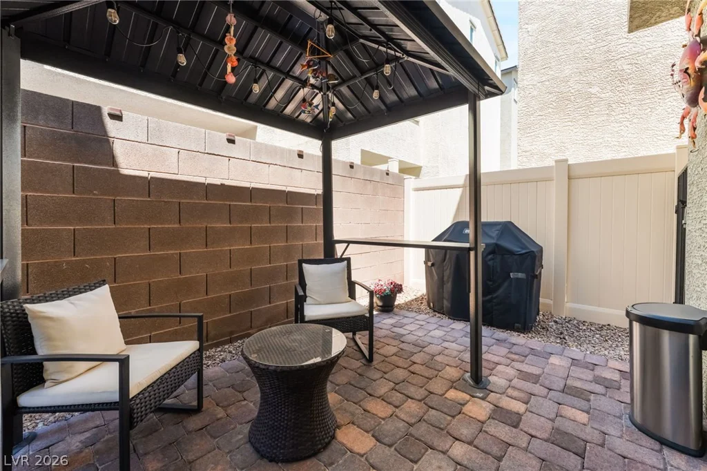 6867 Evening Orchid, North Las Vegas, NV 89086