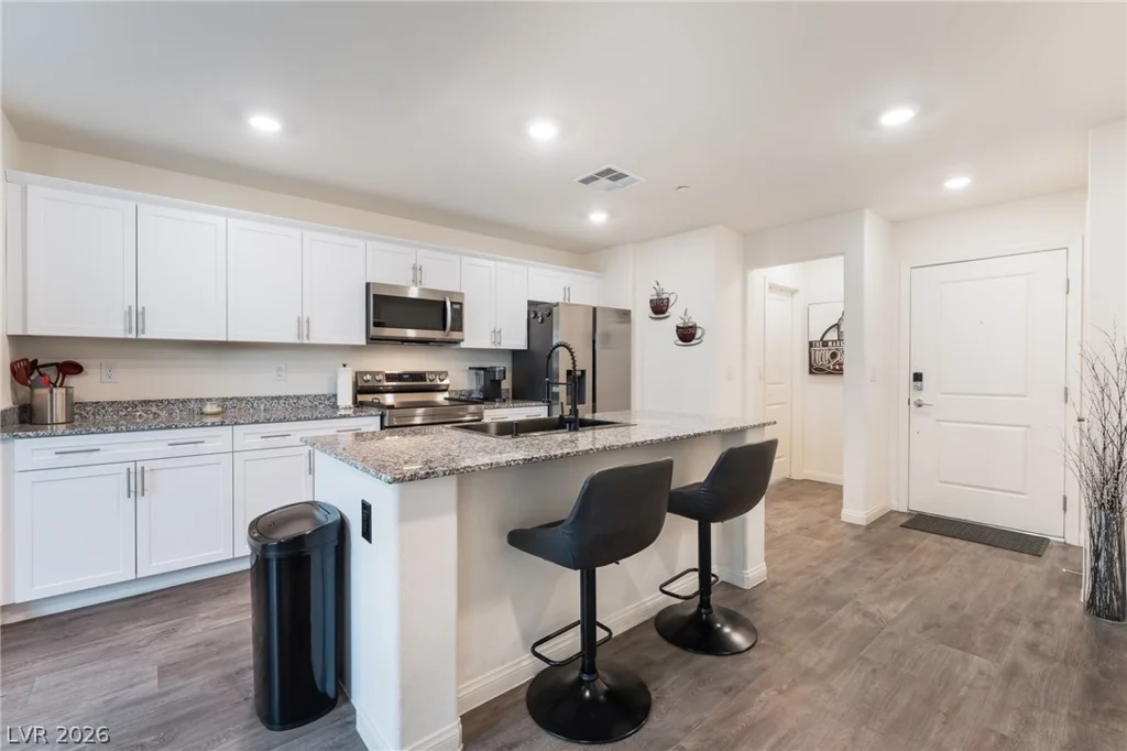 6867 Evening Orchid, North Las Vegas, NV 89086