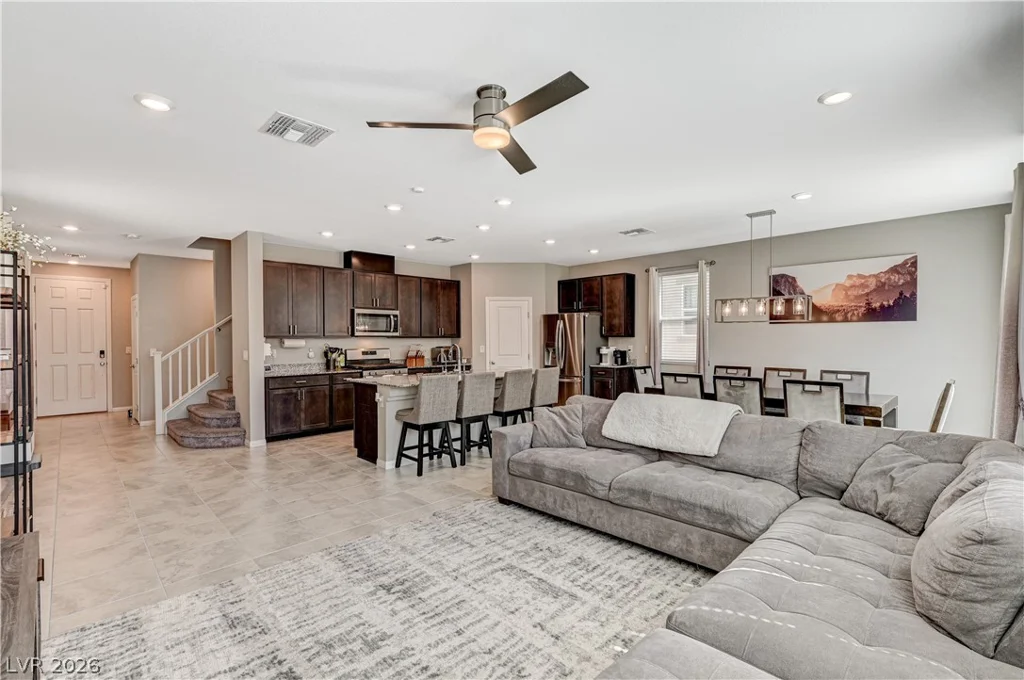 10621 Adobe Ranch, Las Vegas, NV 89141