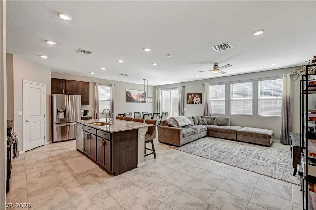 10621 Adobe Ranch, Las Vegas, NV 89141