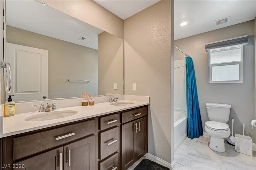 10621 Adobe Ranch, Las Vegas, NV 89141