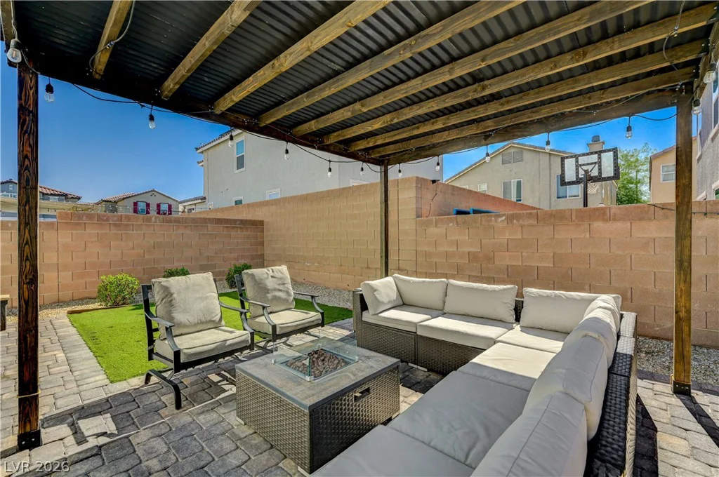 10621 Adobe Ranch, Las Vegas, NV 89141