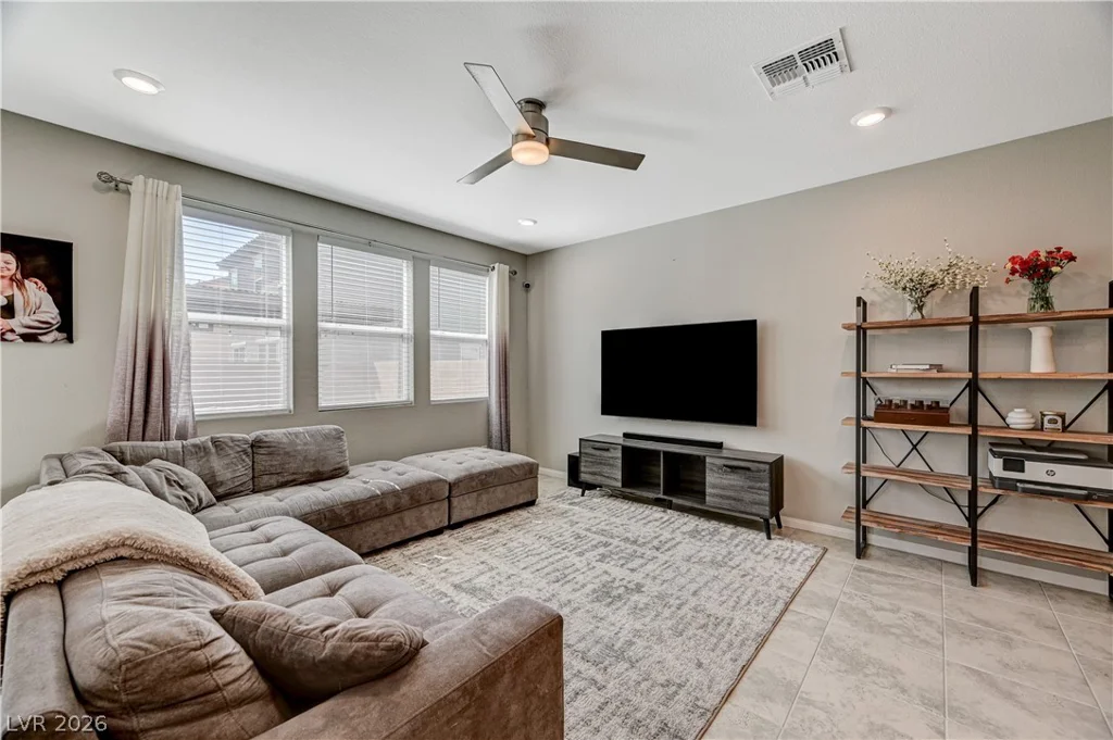 10621 Adobe Ranch, Las Vegas, NV 89141