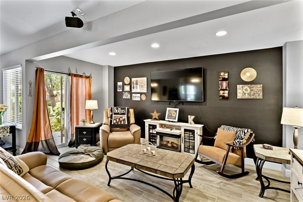 8904 Litchfield, Las Vegas, NV 89134