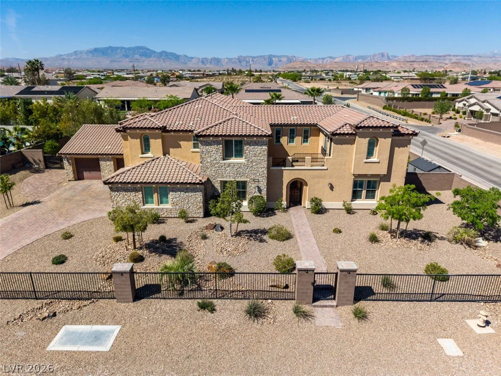 8615 Jerlyn, Las Vegas, NV 89113
