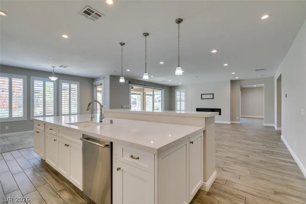 8615 Jerlyn, Las Vegas, NV 89113