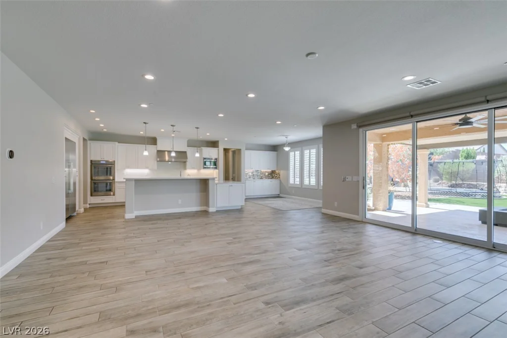 8615 Jerlyn, Las Vegas, NV 89113