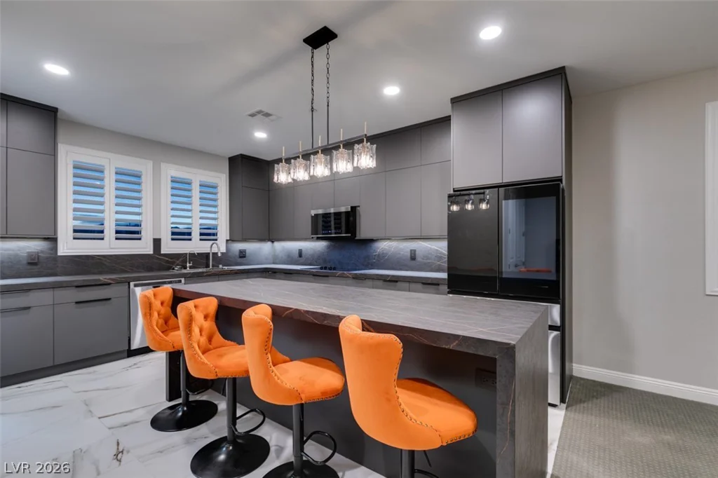 8615 Jerlyn, Las Vegas, NV 89113