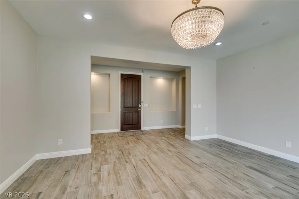 8615 Jerlyn, Las Vegas, NV 89113