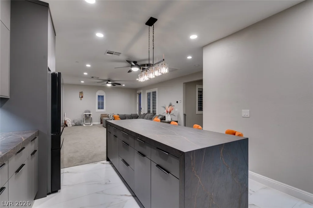 8615 Jerlyn, Las Vegas, NV 89113