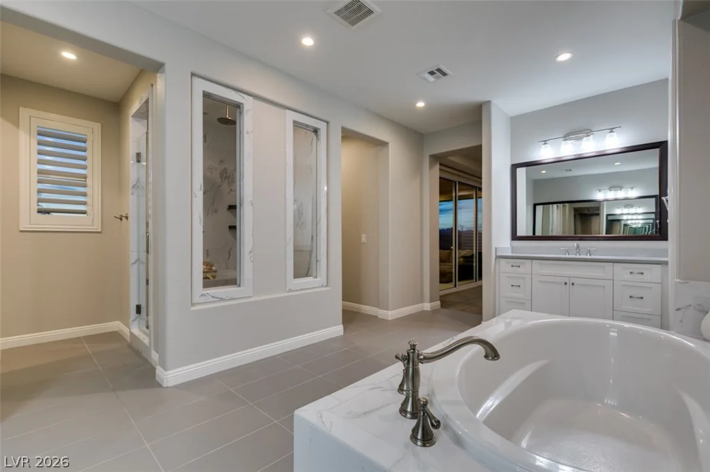 8615 Jerlyn, Las Vegas, NV 89113