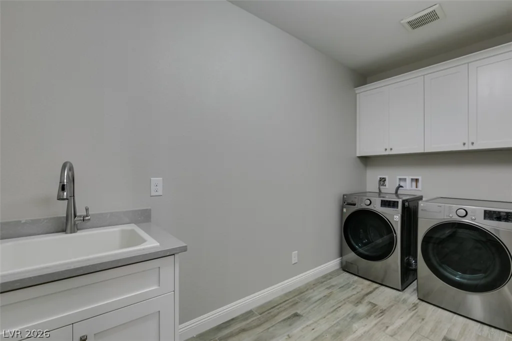 8615 Jerlyn, Las Vegas, NV 89113
