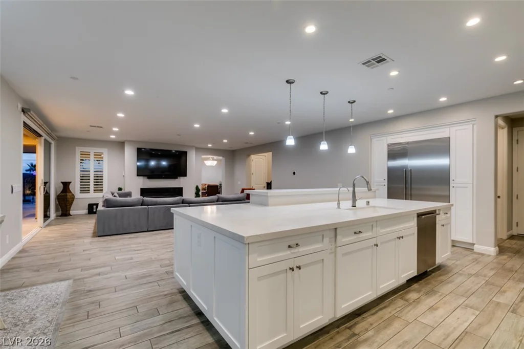 8615 Jerlyn, Las Vegas, NV 89113