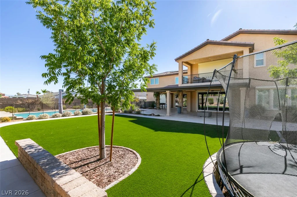 8615 Jerlyn, Las Vegas, NV 89113