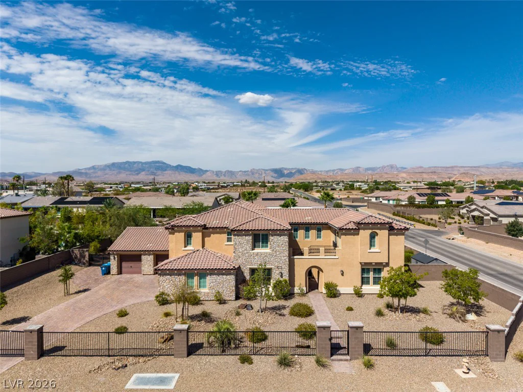 8615 Jerlyn, Las Vegas, NV 89113