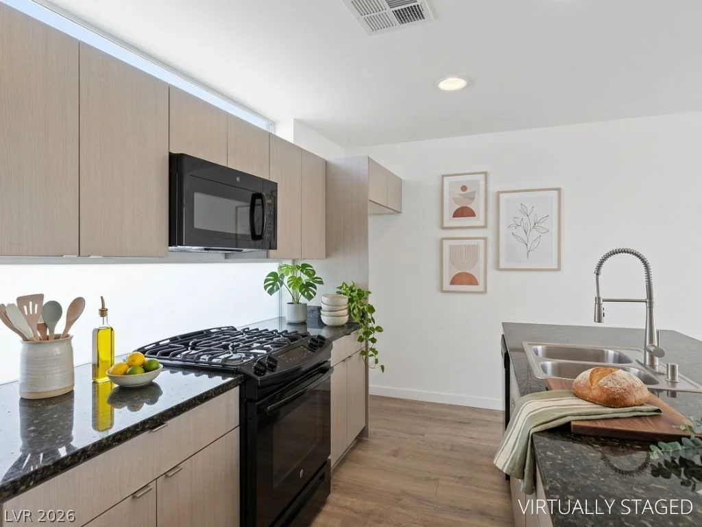 247 Tower, Las Vegas, NV 89101