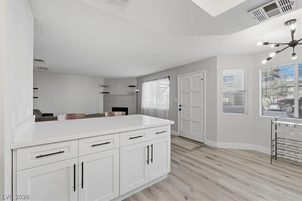 1616 Burningwood, Las Vegas, NV 89108