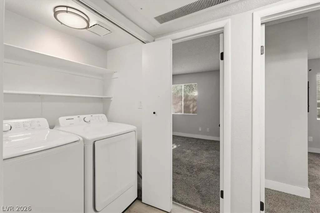1616 Burningwood, Las Vegas, NV 89108