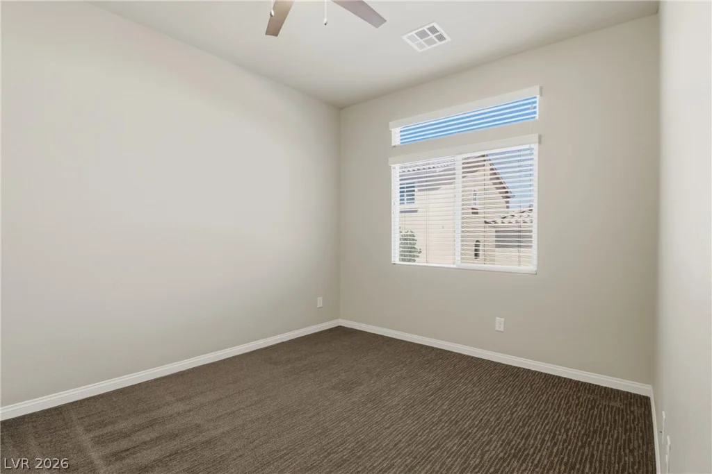7258 Shannon Ridge, Las Vegas, NV 89118