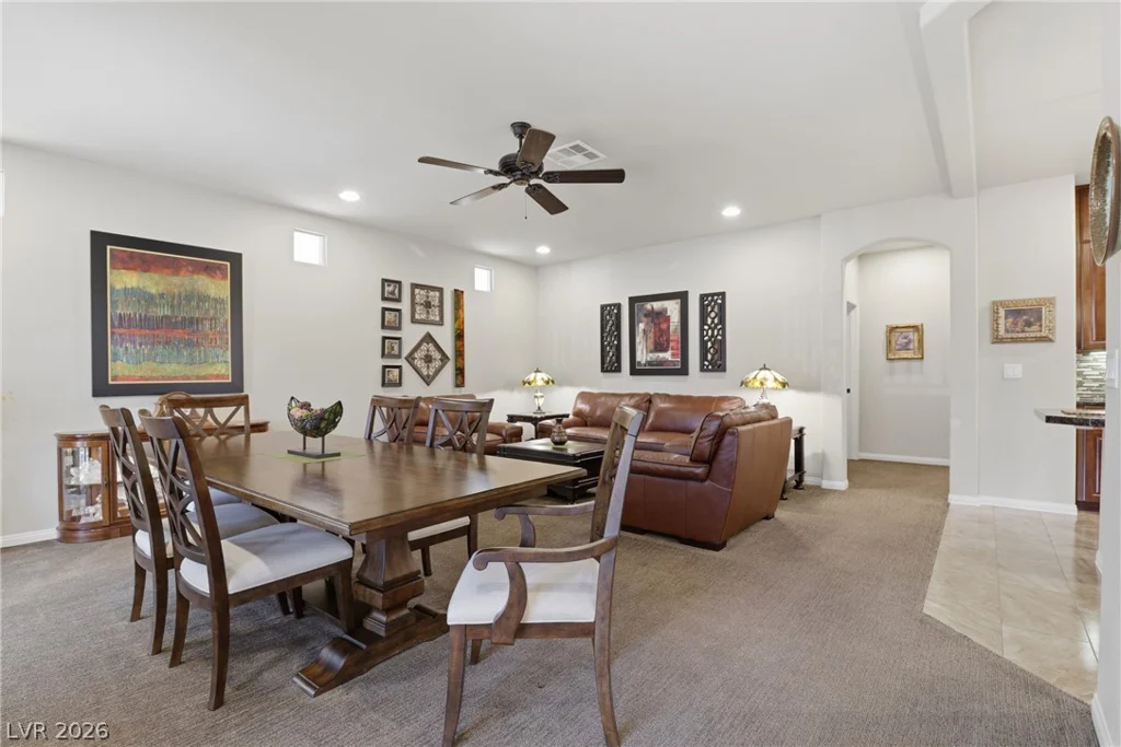 7258 Shannon Ridge, Las Vegas, NV 89118