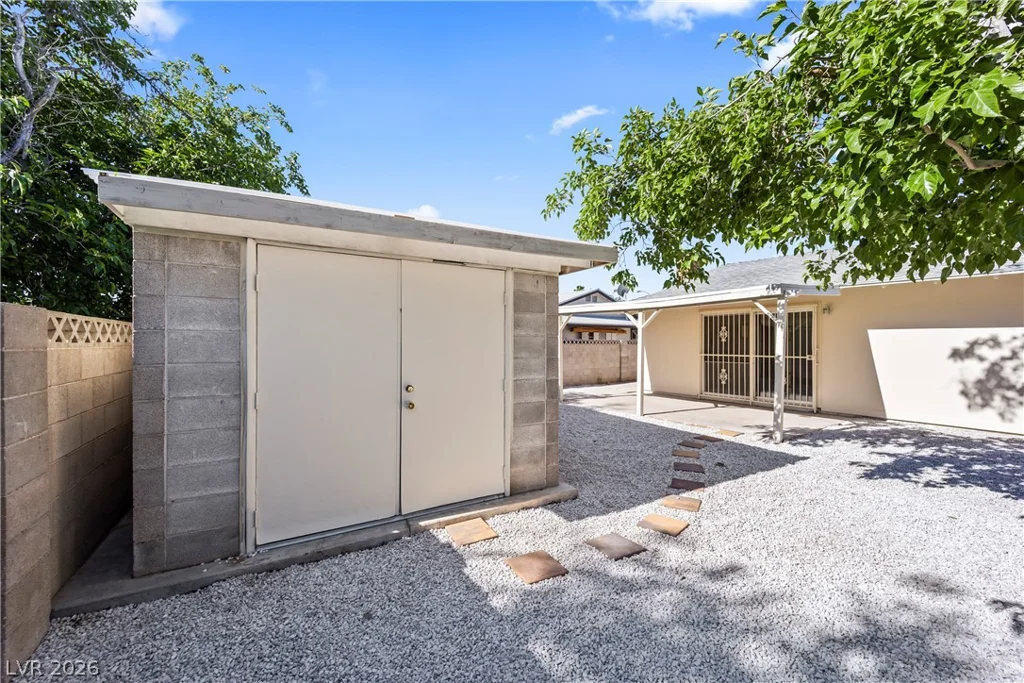 4398 Greenhill, Las Vegas, NV 89121