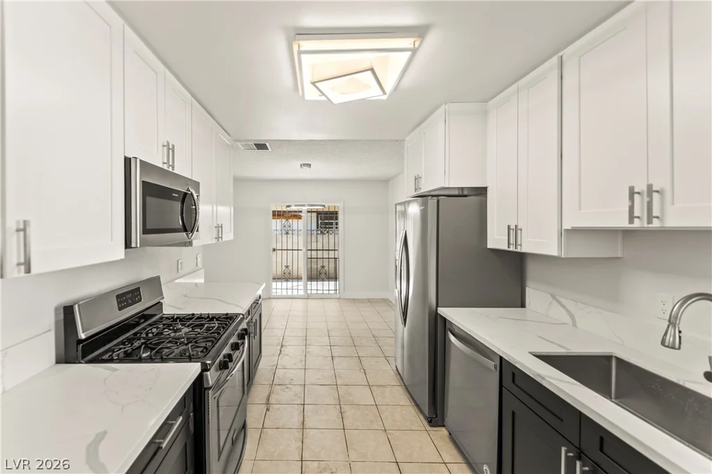 4398 Greenhill, Las Vegas, NV 89121
