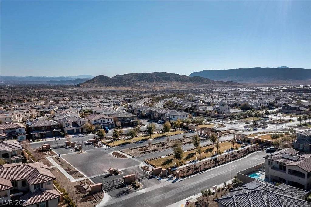 345 Elder View, Las Vegas, NV 89138