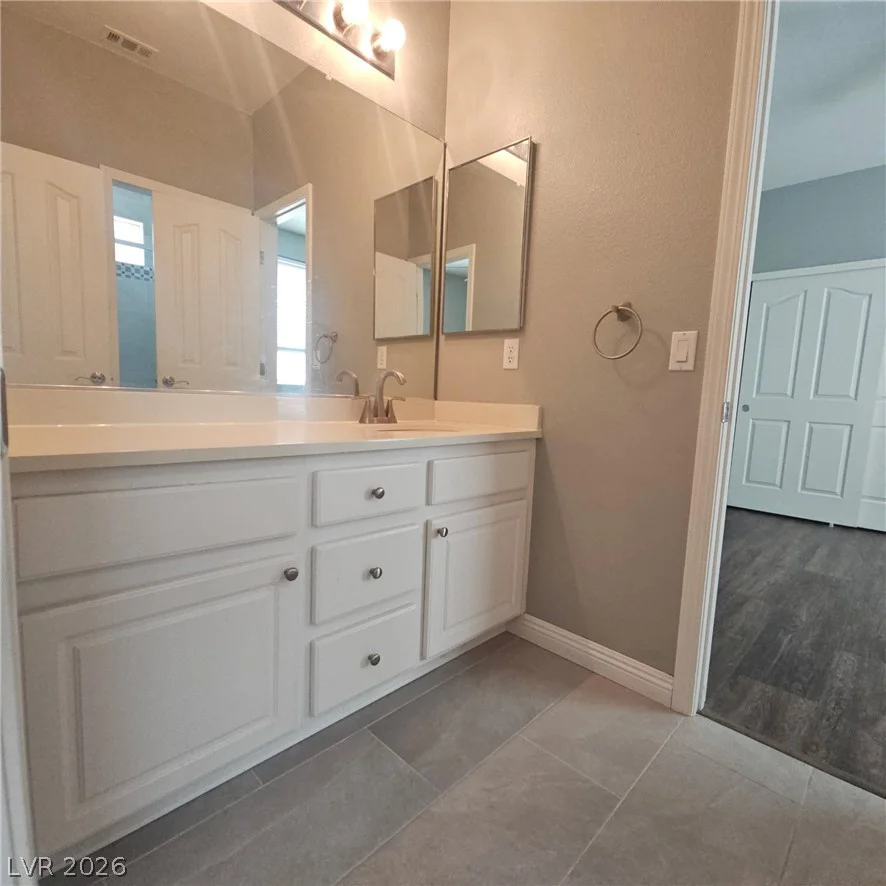 4937 Wayfaring Tree, Las Vegas, NV 89131