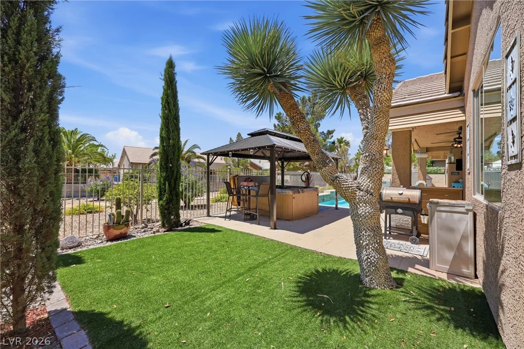 4937 Wayfaring Tree, Las Vegas, NV 89131