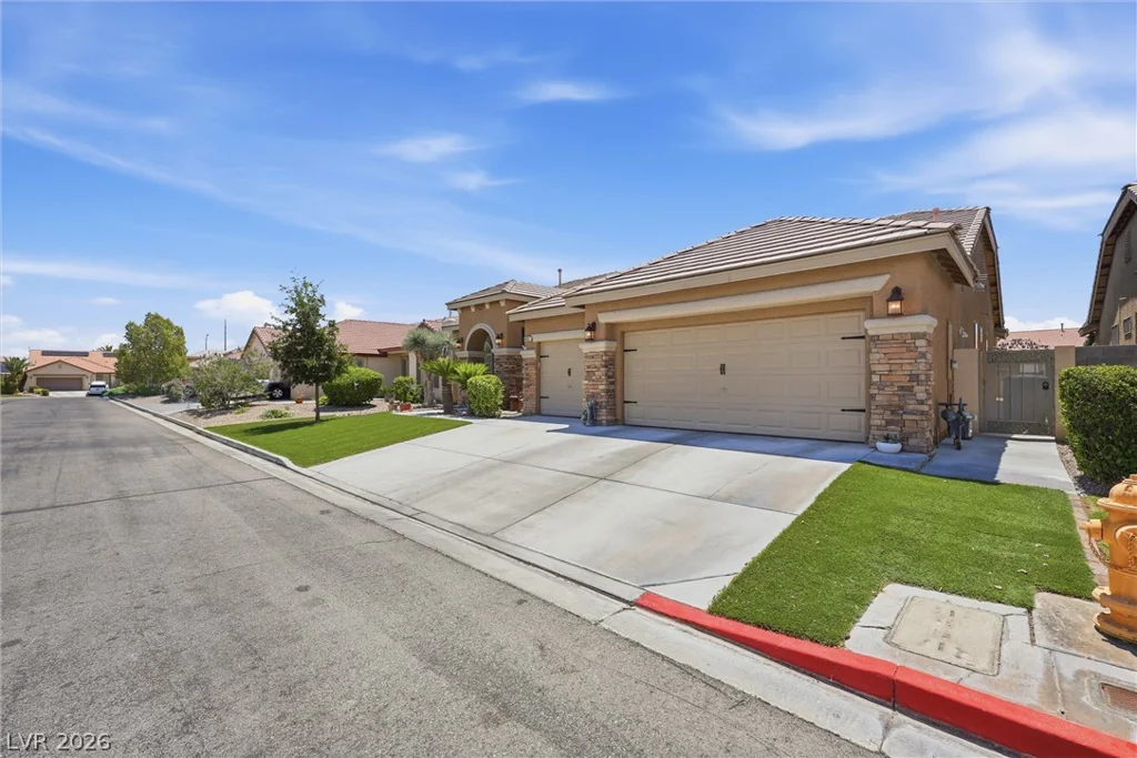 4937 Wayfaring Tree, Las Vegas, NV 89131