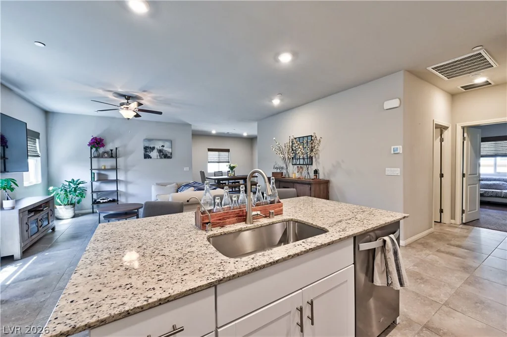 10095 Sequoia Falls, Las Vegas, NV 89149