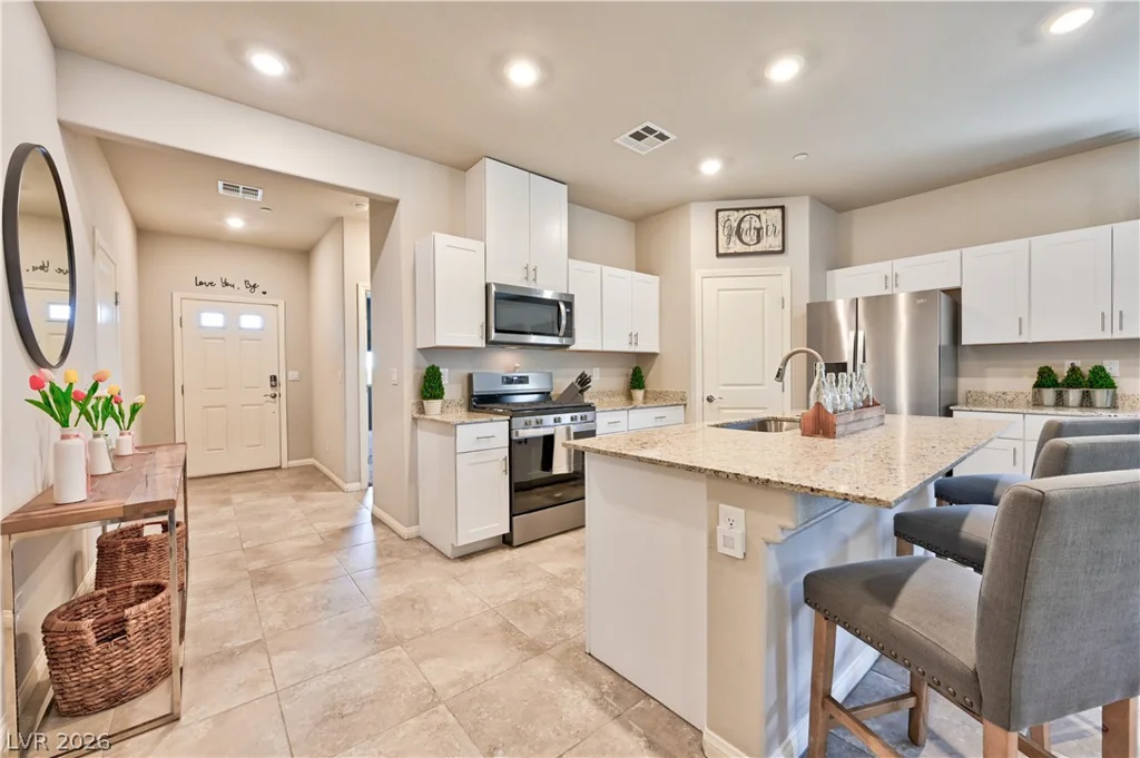 10095 Sequoia Falls, Las Vegas, NV 89149