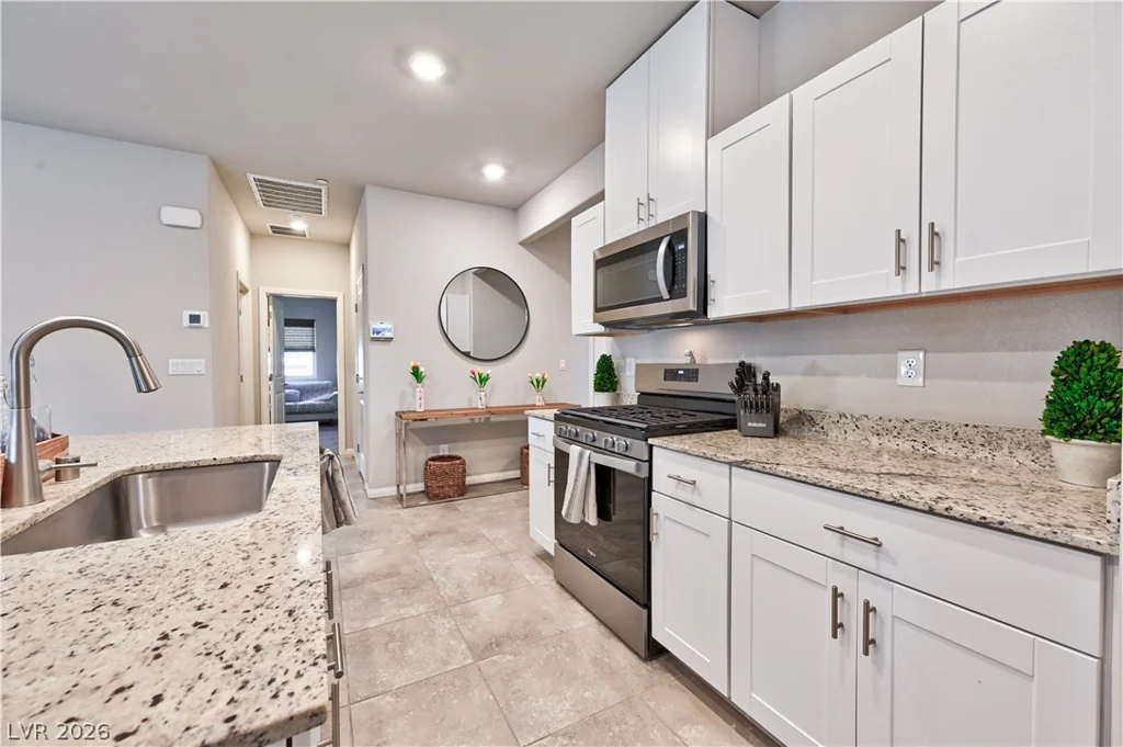 10095 Sequoia Falls, Las Vegas, NV 89149