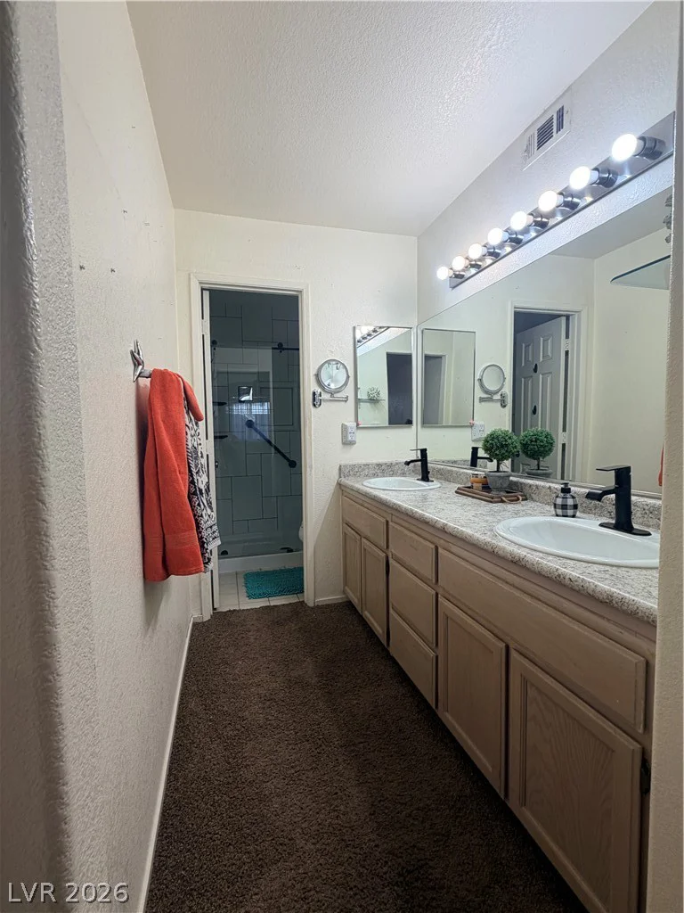 2725 Nellis, Las Vegas, NV 89121