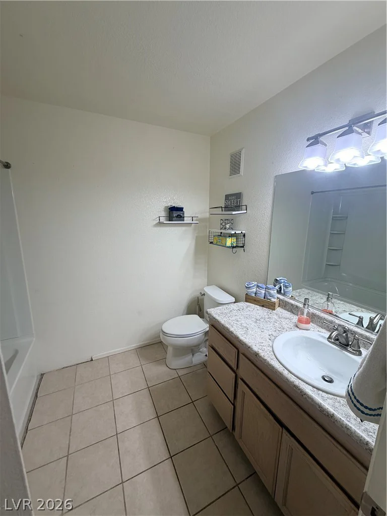 2725 Nellis, Las Vegas, NV 89121