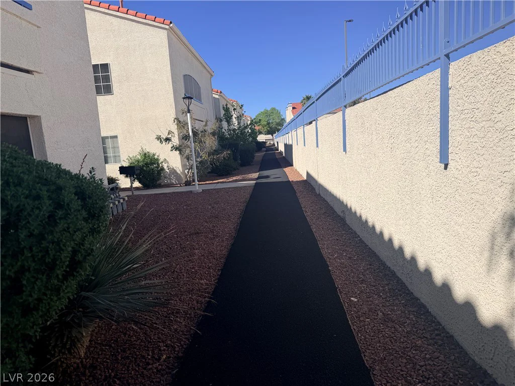2725 Nellis, Las Vegas, NV 89121