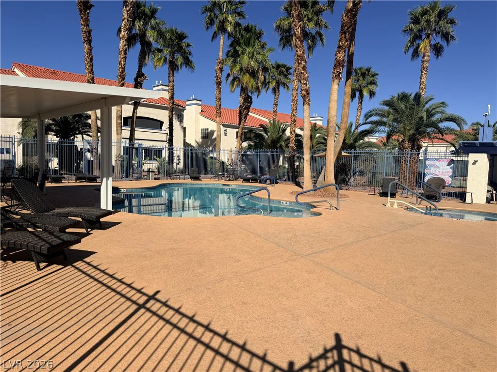 2725 Nellis, Las Vegas, NV 89121