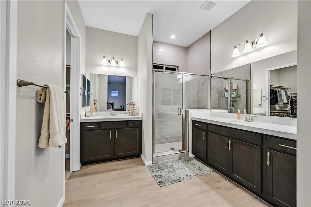 834 Eaton Falls, Henderson, NV 89011